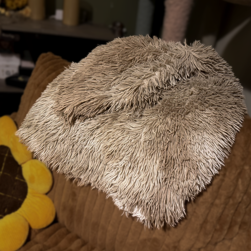 BLANKET: Faux-Fur Soft Shag Blanket